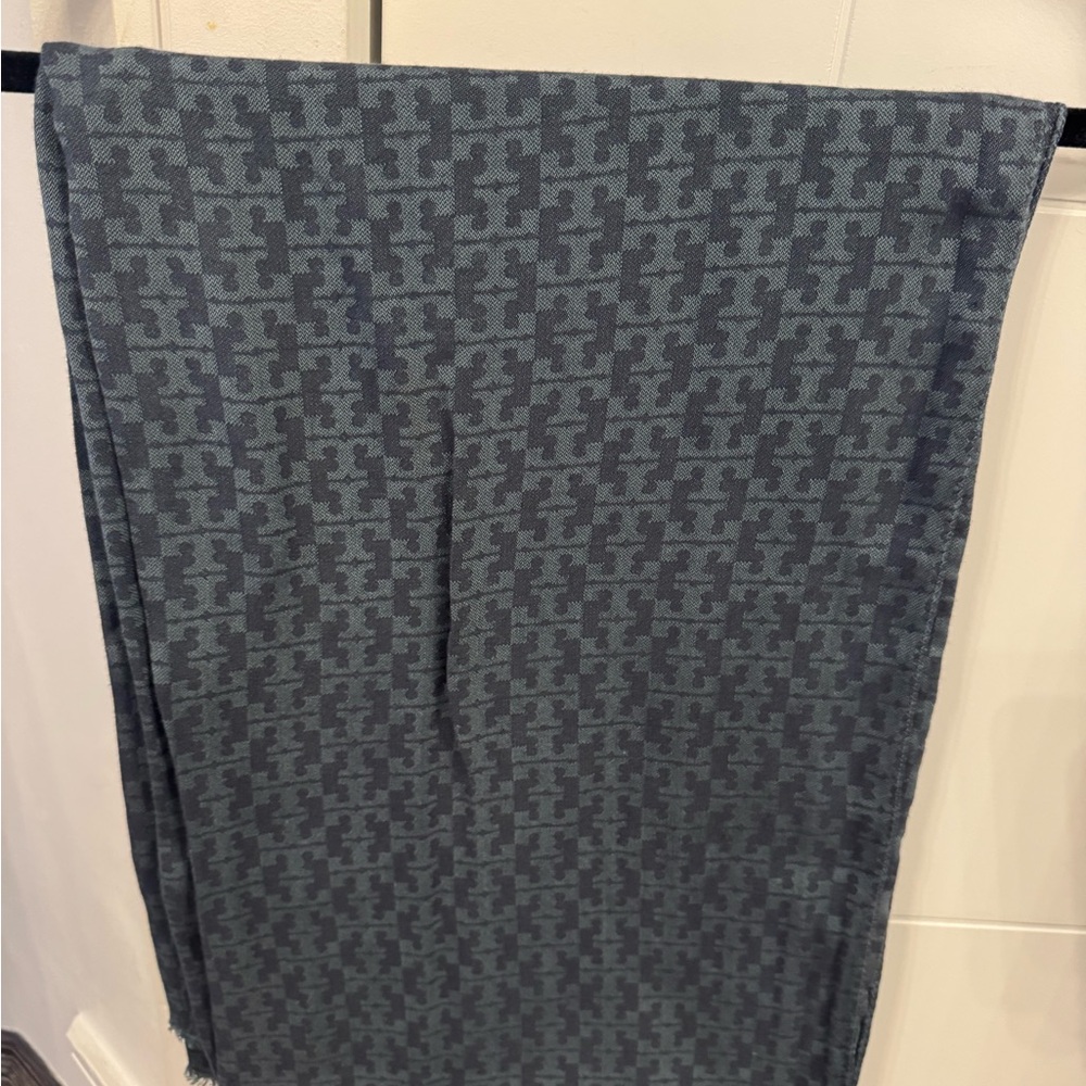 Tory Burch T Monogram Jacquard Blue Wool Silk Shawl Wrap